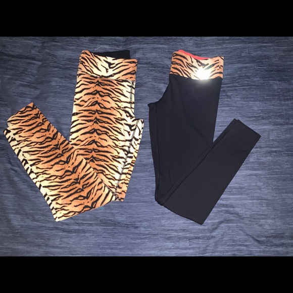 VS PINK XS Tiger leggings pack - Picture 2 of 3